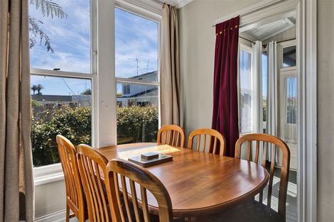 Photo of property in 211 South Road, Hawera, 4610