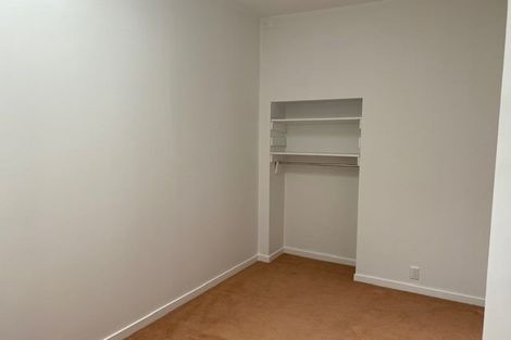 Photo of property in 2u1 King Street, Mount Cook, Wellington, 6021