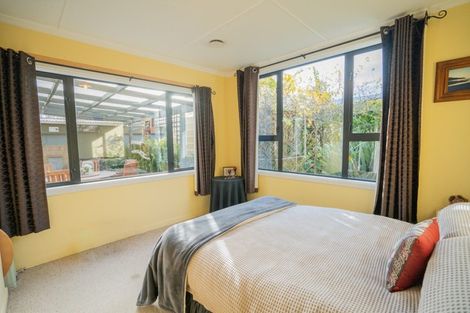 Photo of property in 82 Lochiel Bridge Road, Lochiel, Winton, 9781