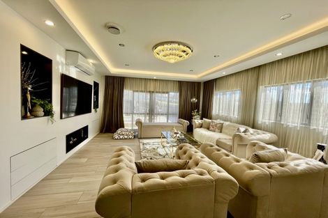 Photo of property in 19 Mason Street, New Lynn, Auckland, 0600