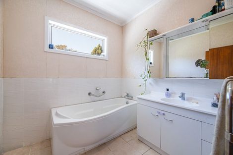 Photo of property in 318 Huia Road, Titirangi, Auckland, 0604