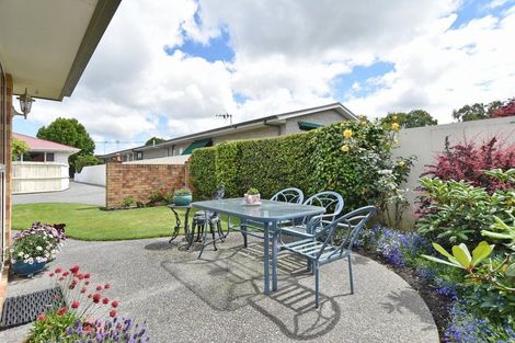 Photo of property in 74 Merrin Street, Avonhead, Christchurch, 8042