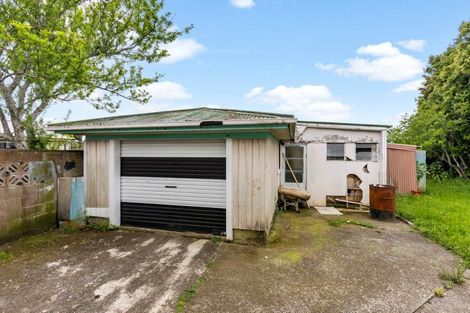 Photo of property in 1 Mckean Avenue, Manurewa, Auckland, 2102