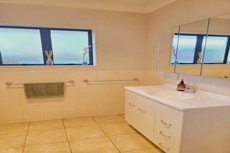 Photo of property in 147 Main Rd Clive, Clive, 4102