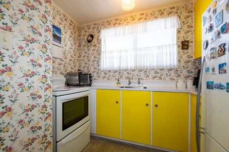 Photo of property in 2/27 Ranfurly Street, Tamatea, Napier, 4112