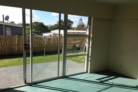 Photo of property in 2/8 Margaret Road, Papatoetoe, Auckland, 2025