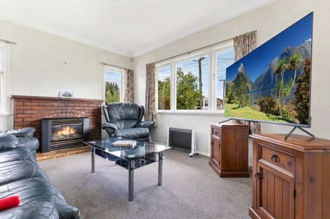 Photo of property in 103 Helvetia Road, Pukekohe, 2120