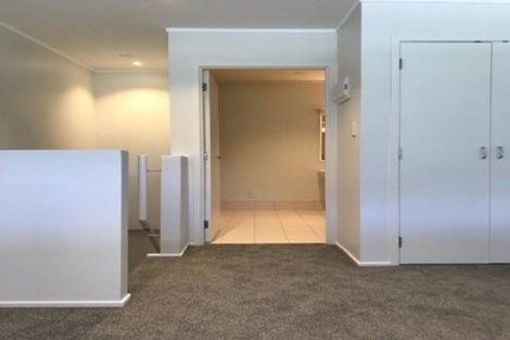 Photo of property in 8b/30 Westward Ho, Glen Eden, Auckland, 0602
