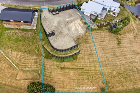 Photo of property in 8 Lake View Place, Fairhall, 7272