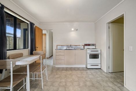 Photo of property in 2/11 Kereru Street, Two Mile Bay, Taupo, 3330