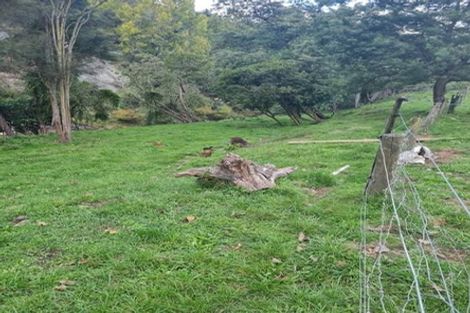 Photo of property in 16 Naumai Crescent, Mangamahu, Whanganui, 4586