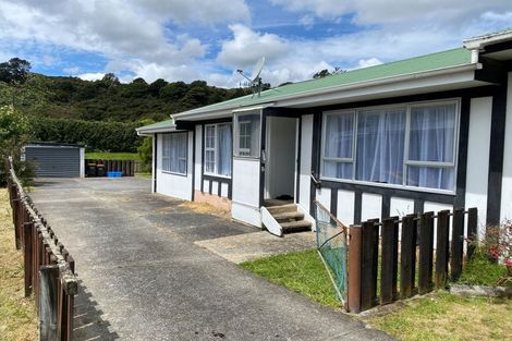 Photo of property in 87b Main Road, Wainuiomata, Lower Hutt, 5014