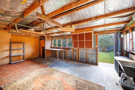 Photo of property in 2 Oban Place, Awapuni, Palmerston North, 4412