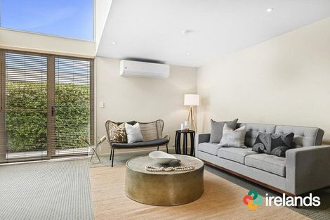 Photo of property in 2/1010 Colombo Street, St Albans, Christchurch, 8014