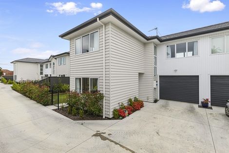 Photo of property in 186u3 Cambridge Road, Hillcrest, Hamilton, 3216