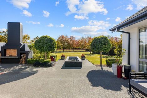 Photo of property in 92 Hodgens Road, Prebbleton, 7676