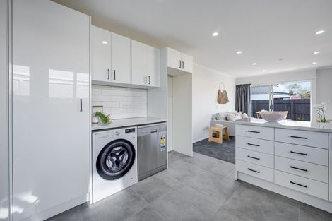 Photo of property in 56f2- Ward Street, Trentham, Upper Hutt, 5018