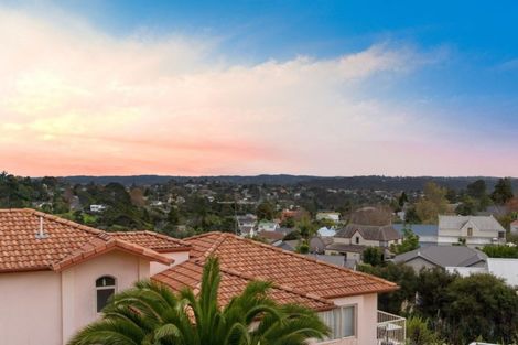 Photo of property in 46 Monte Cassino Place, Birkdale, Auckland, 0626