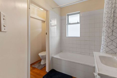 Photo of property in 196 Grahams Road, Burnside, Christchurch, 8053