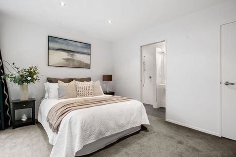 Photo of property in 15 Shalimar Place, Huntington, Hamilton, 3210