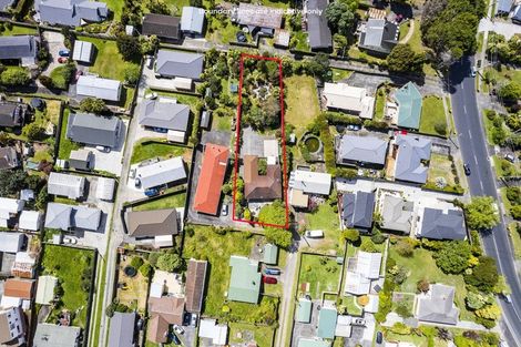 Photo of property in 112c Woodglen Road, Glen Eden, Auckland, 0602