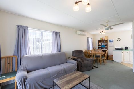 Photo of property in 15b Jeffares Place, Taradale, Napier, 4112