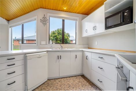 Photo of property in 37 Anne Street, Winton, 9720