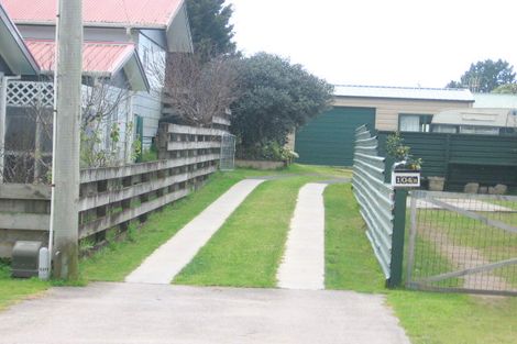 Photo of property in 104b Otahu Road, Whangamata, 3620