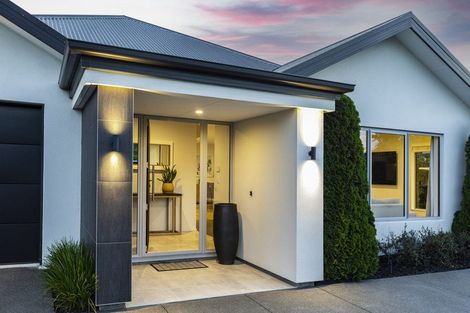 Photo of property in 135 Styx Mill Road, Casebrook, Christchurch, 8051