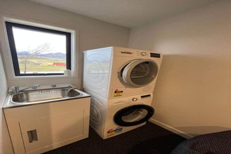 Photo of property in 37 Mulholland Drive, Jacks Point, 9371