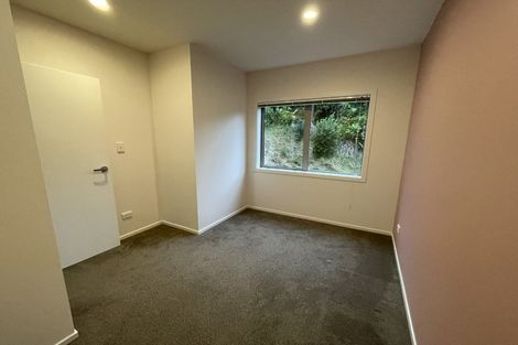 Photo of property in 61u5 Black Rock Road, Newlands, Wellington, 6037