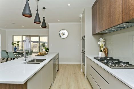 Photo of property in 47 Symes Drive, Red Beach, 0932