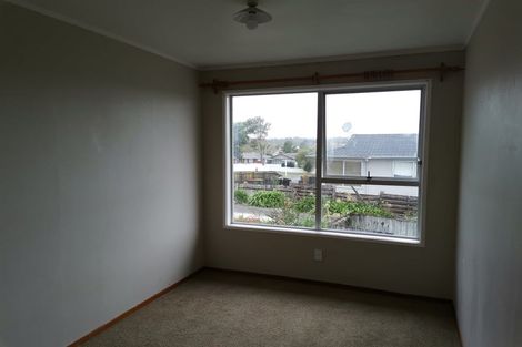 Photo of property in 43 Walworth Avenue, Pakuranga Heights, Auckland, 2010