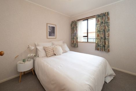 Photo of property in 32 Cameron Street, Ashburton, 7700