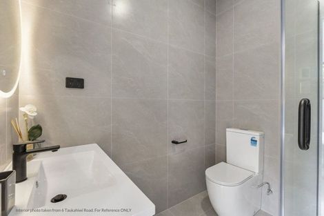 Photo of property in 10 Taukahiwi Road, Pukekohe, 2120