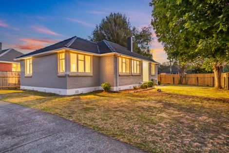 Photo of property in 14f1- Holdsworth Avenue, Trentham, Upper Hutt, 5018