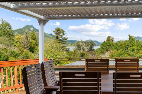 Photo of property in 17 Ngahere Terrace, Opoutere, Whangamata, 3691