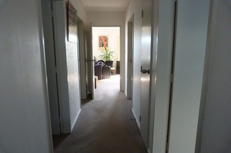 Photo of property in 12f2 Duchess Place, Maupuia, Wellington, 6022