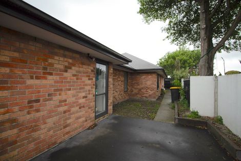Photo of property in 2 Little Oaks Drive, Yaldhurst, Christchurch, 8042