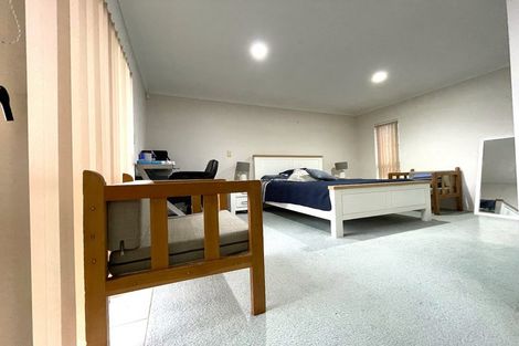 Photo of property in 7 Mullagh Place, East Tamaki Heights, Auckland, 2016