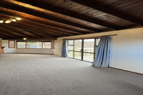 Photo of property in 166 Glamorgan Drive, Torbay, Auckland, 0630