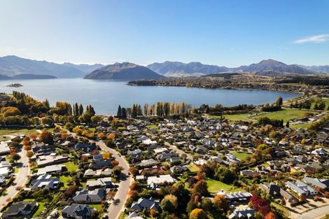 Photo of property in 76 Meadowstone Drive, Wanaka, 9305