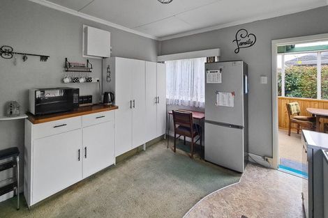 Photo of property in 16 Seabury Avenue, Foxton Beach, Foxton, 4815