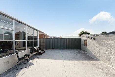 Photo of property in 27 Isadore Road, Saint Clair, Dunedin, 9012