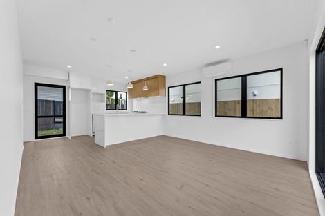 Photo of property in 7b Surrey Street, Manurewa, Auckland, 2102