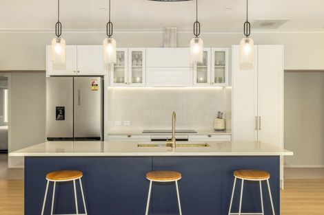 Photo of property in 7 Karearea Avenue, Waikanae, 5036