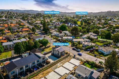 Photo of property in 3/66 Metcalfe Road, Ranui, Auckland, 0612