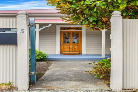 Photo of property in 5 Wiggins Street, Sumner, Christchurch, 8081