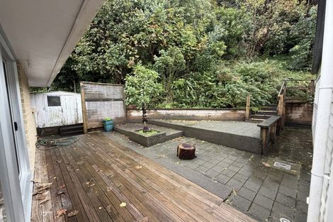 Photo of property in 9 Magnolia Grove, Maungaraki, Lower Hutt, 5010