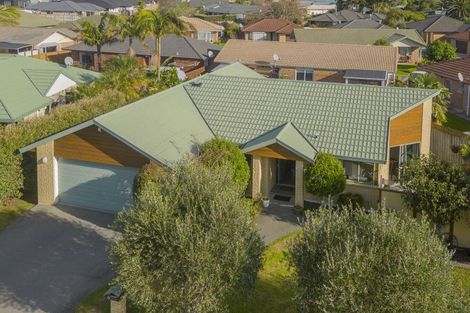 Photo of property in 4 Mayfair Close, Whitianga, 3510